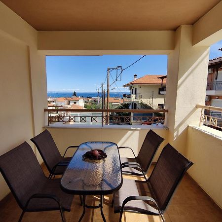 Astera - Seaview Apartment In Pefkohori Екстер'єр фото